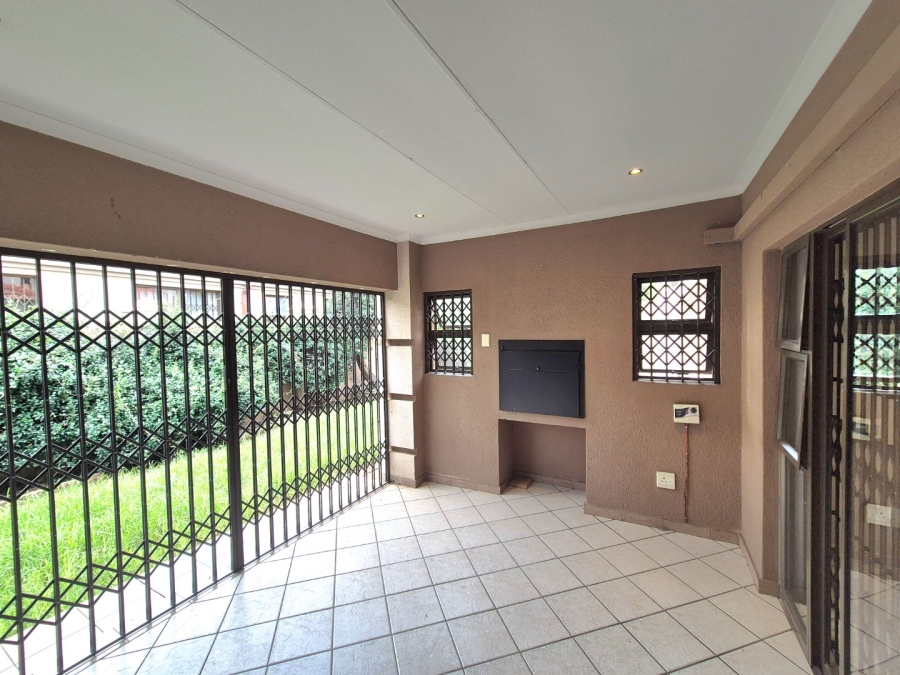 3 Bedroom Property for Sale in Vanderbijlpark SW 5 Gauteng