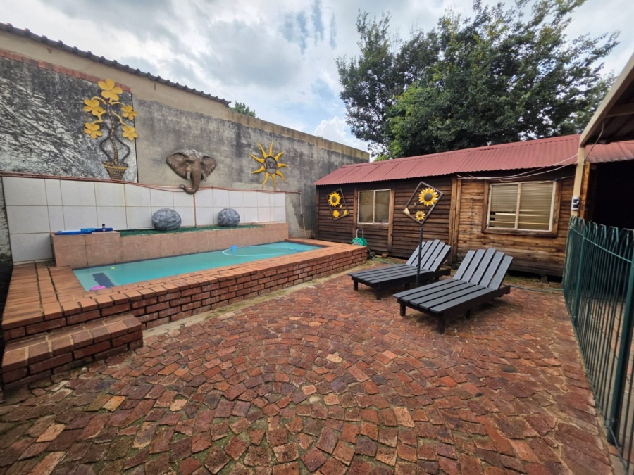 4 Bedroom Property for Sale in Selection Park Gauteng