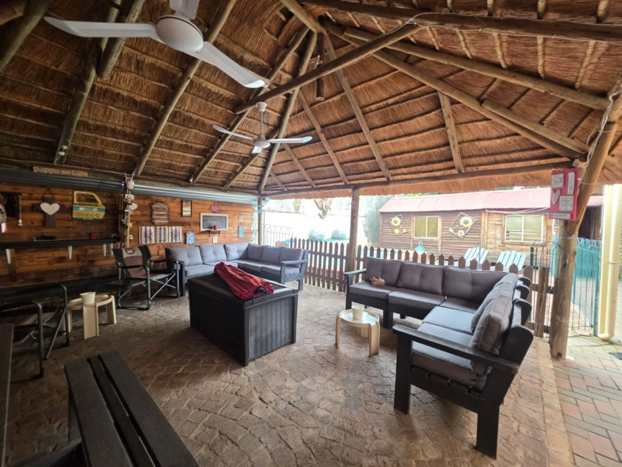 4 Bedroom Property for Sale in Selection Park Gauteng