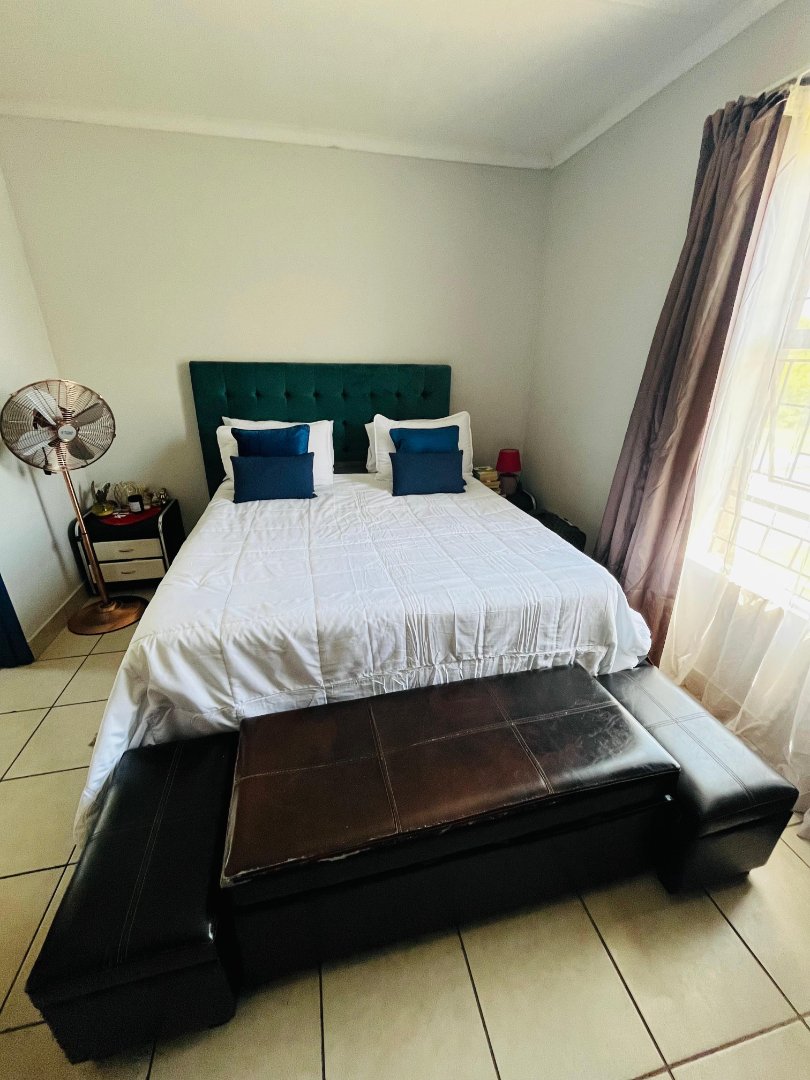 3 Bedroom Property for Sale in Kosmosdal Gauteng