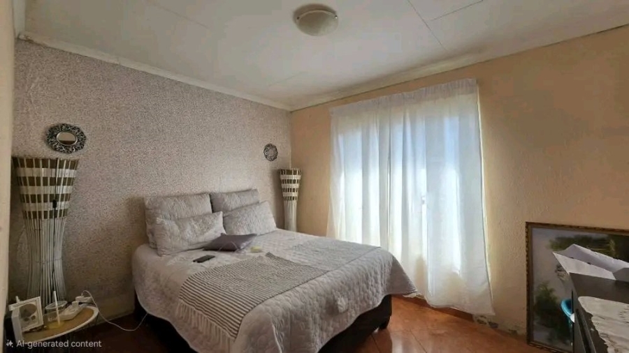 Bedroom Property for Sale in Finsbury Gauteng