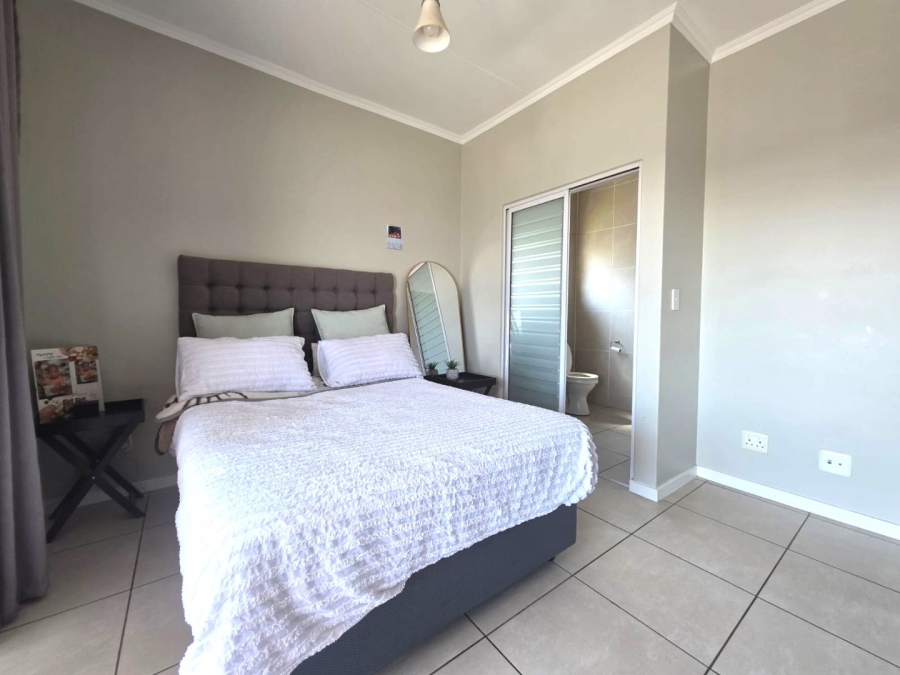 1 Bedroom Property for Sale in Longmeadow Gauteng