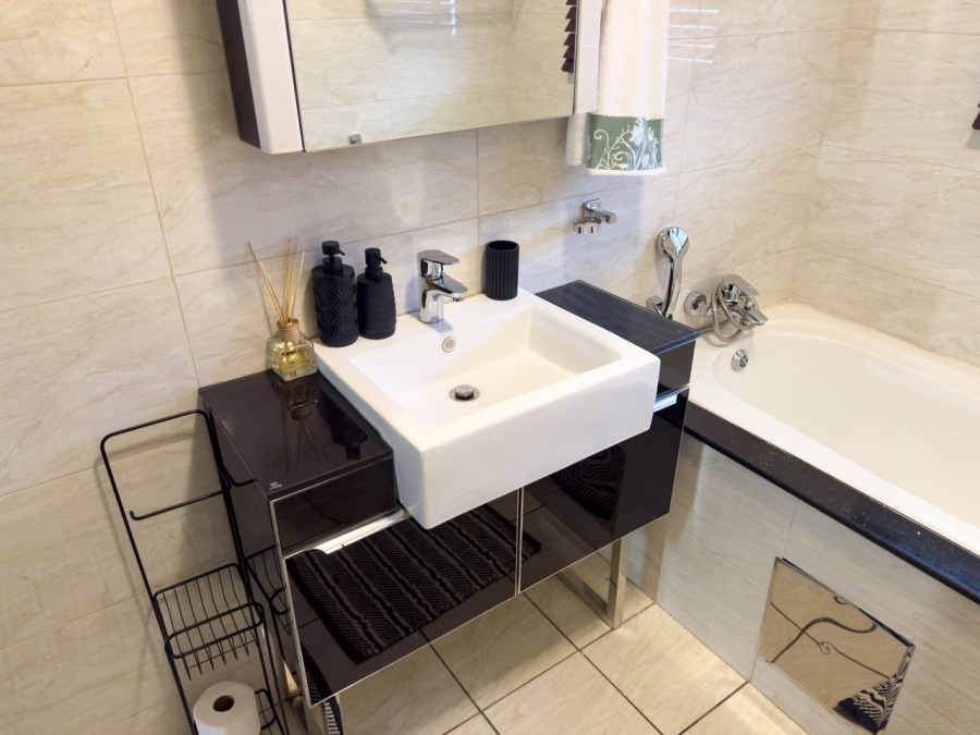 To Let 2 Bedroom Property for Rent in Craigavon Gauteng