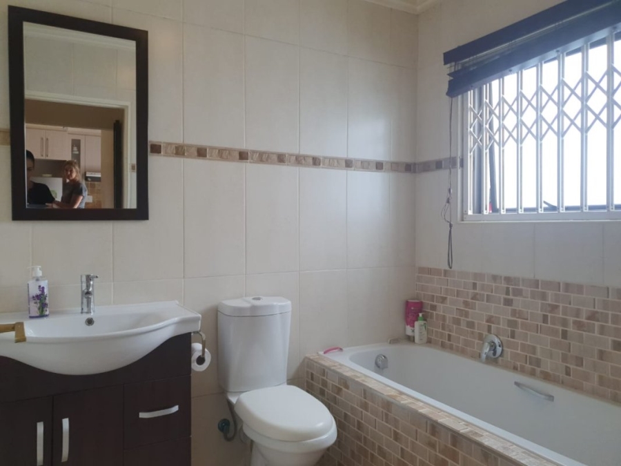 2 Bedroom Property for Sale in Marais Steyn Park Gauteng