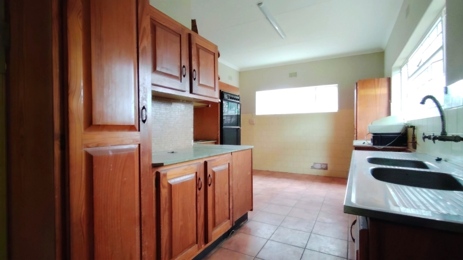4 Bedroom Property for Sale in Kookrus Gauteng