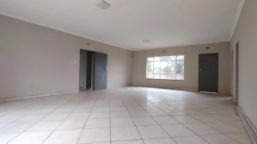 4 Bedroom Property for Sale in Kookrus Gauteng