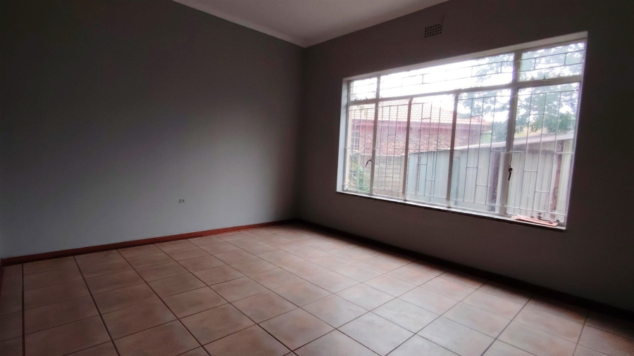 4 Bedroom Property for Sale in Kookrus Gauteng