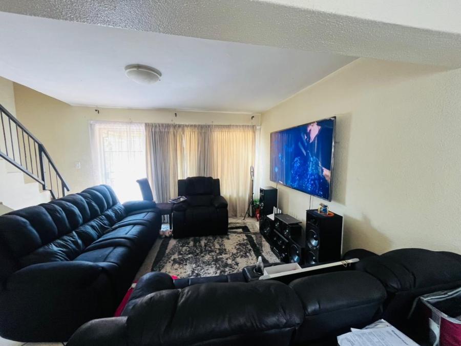 3 Bedroom Property for Sale in Elandspark Gauteng
