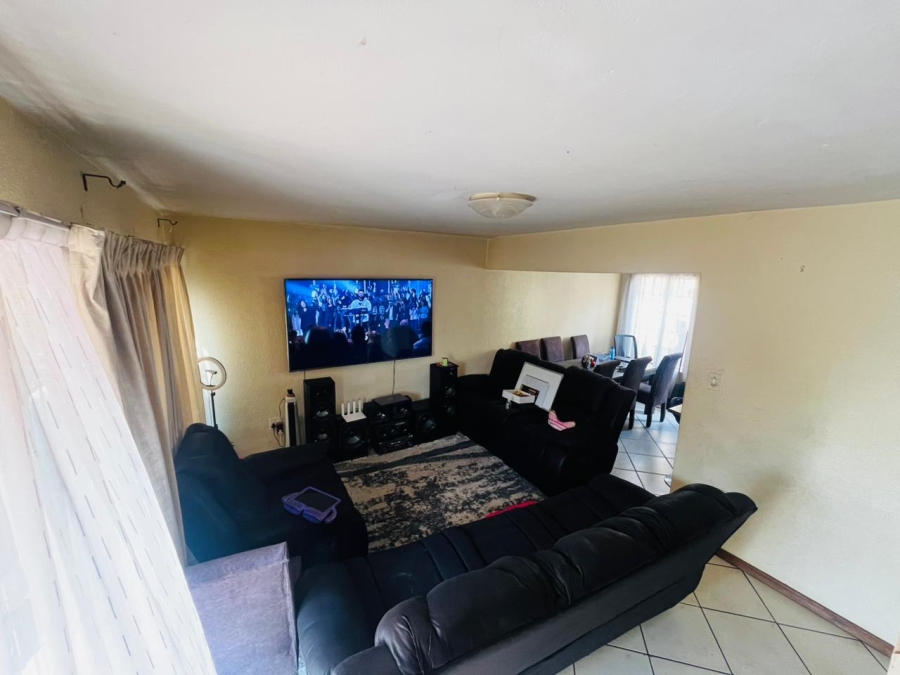 3 Bedroom Property for Sale in Elandspark Gauteng