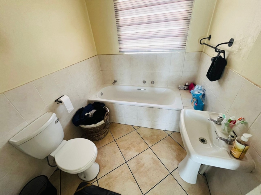 3 Bedroom Property for Sale in Elandspark Gauteng