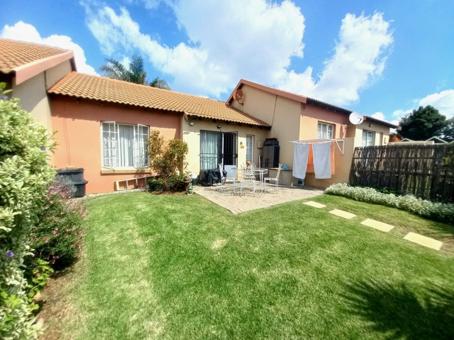 2 Bedroom Property for Sale in Illiondale Gauteng
