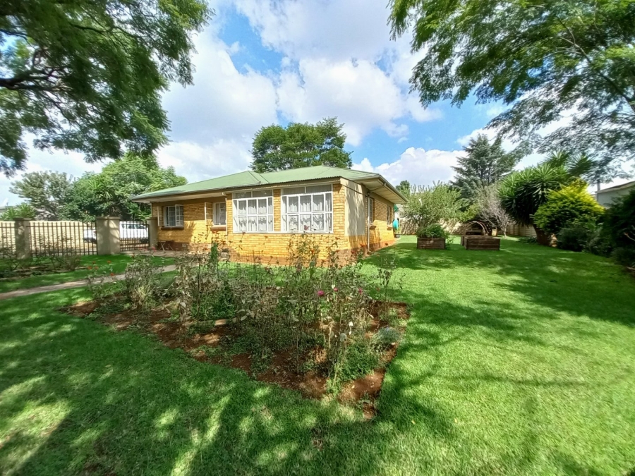3 Bedroom Property for Sale in Edendale Gauteng