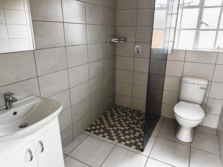 2 Bedroom Property for Sale in Weltevreden Park Gauteng