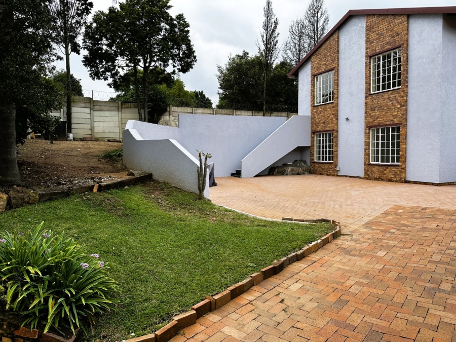 2 Bedroom Property for Sale in Weltevreden Park Gauteng
