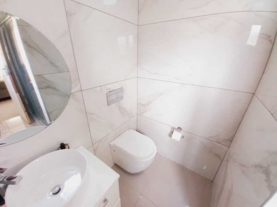 3 Bedroom Property for Sale in Buurendal Gauteng