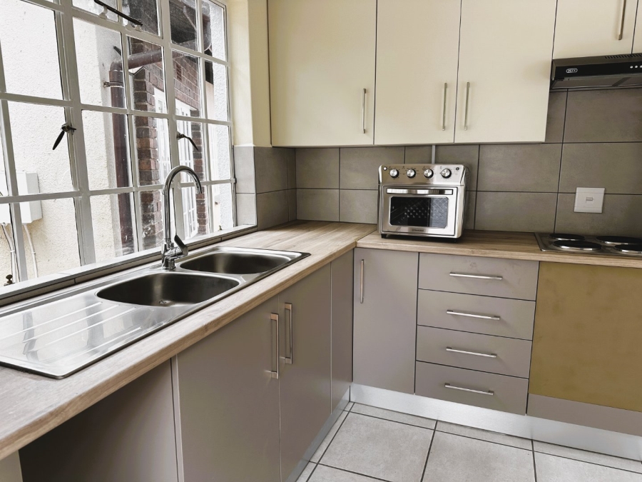 2 Bedroom Property for Sale in Weltevreden Park Gauteng