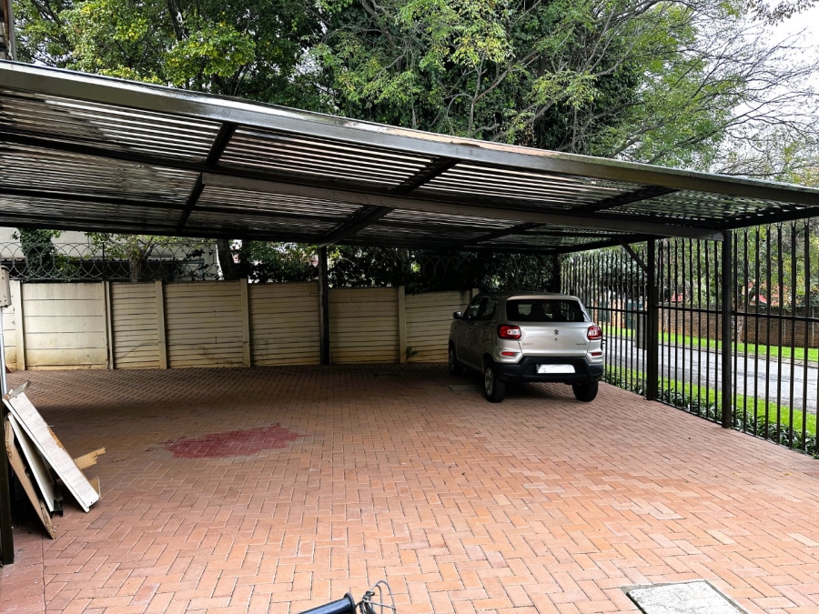 2 Bedroom Property for Sale in Weltevreden Park Gauteng