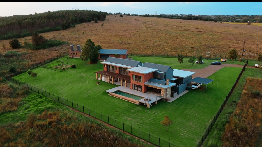 11 Bedroom Property for Sale in Grootfontein Ah Gauteng