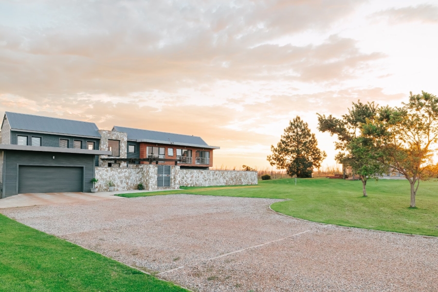 11 Bedroom Property for Sale in Grootfontein Ah Gauteng