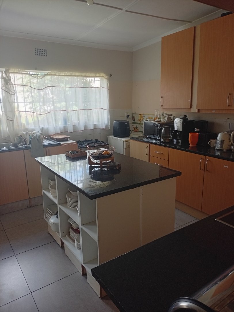  Bedroom Property for Sale in Newlands Gauteng