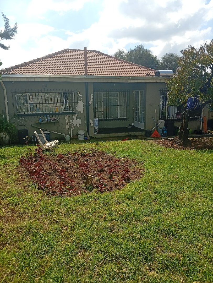  Bedroom Property for Sale in Newlands Gauteng