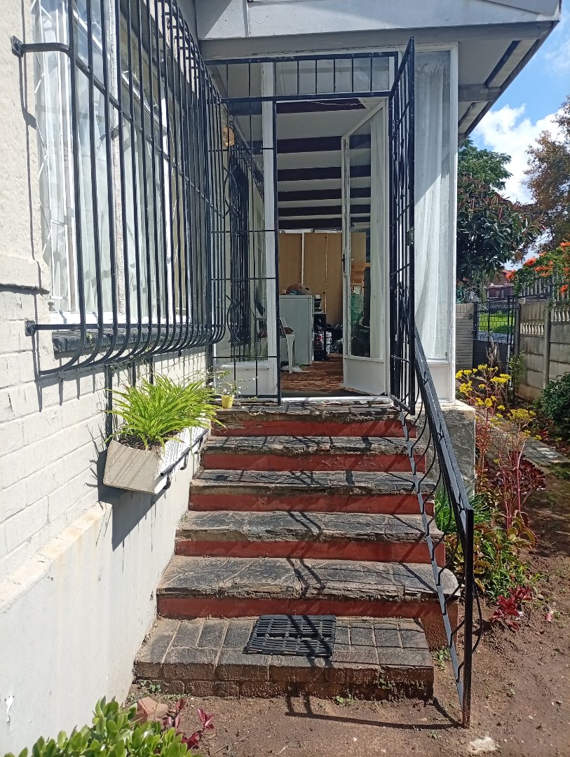  Bedroom Property for Sale in Newlands Gauteng