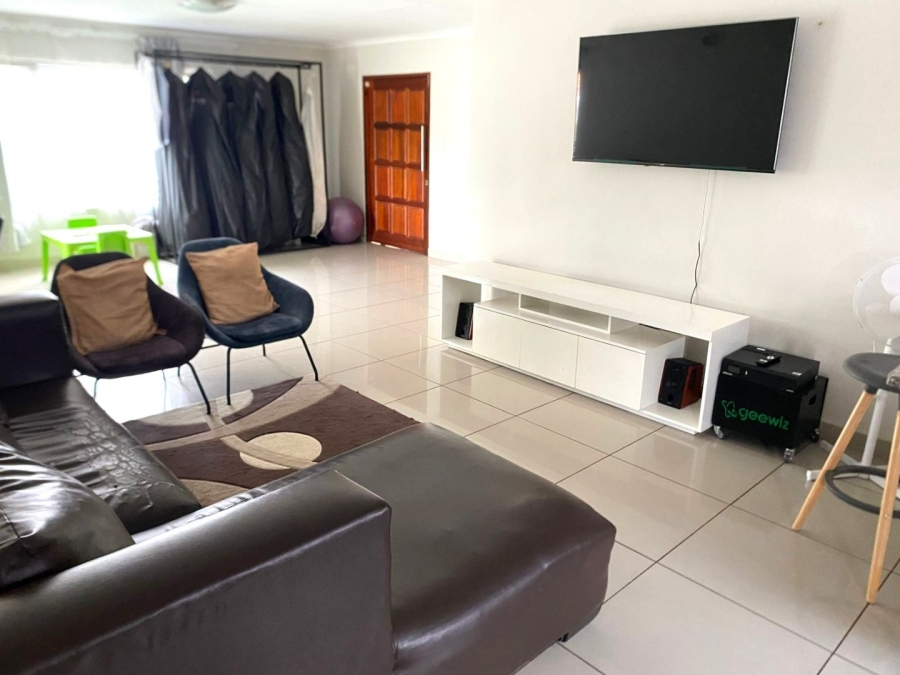To Let 3 Bedroom Property for Rent in Eldorette Gauteng