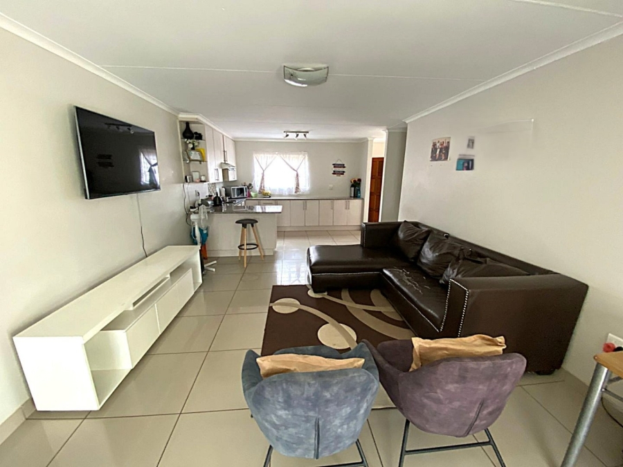 To Let 3 Bedroom Property for Rent in Eldorette Gauteng
