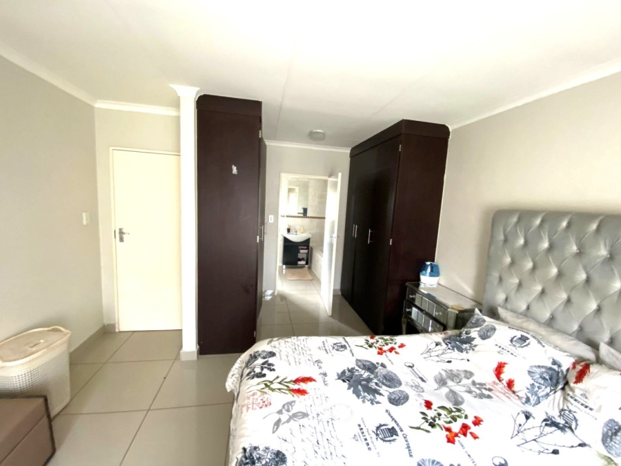 To Let 3 Bedroom Property for Rent in Eldorette Gauteng