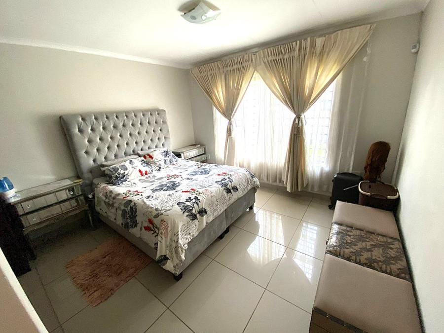 To Let 3 Bedroom Property for Rent in Eldorette Gauteng