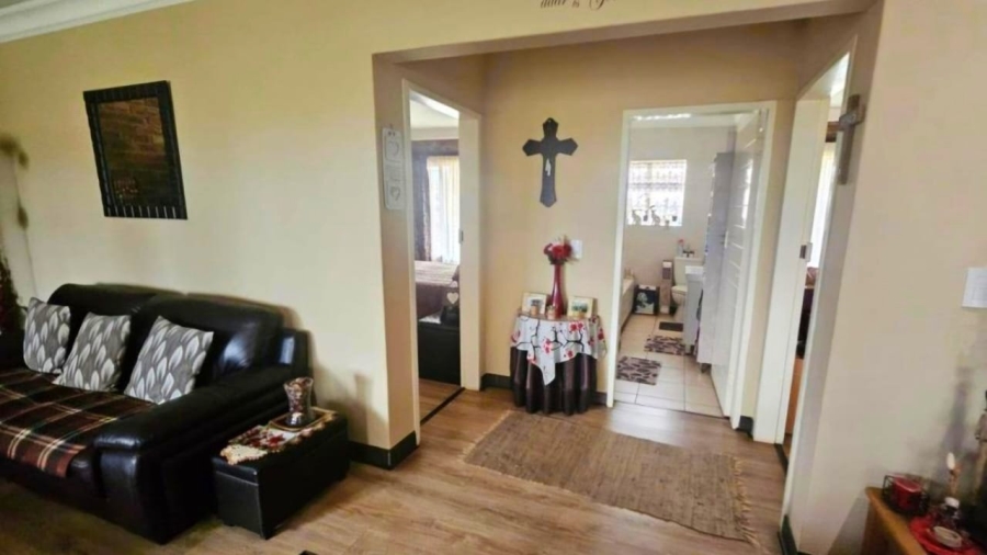 2 Bedroom Property for Sale in Riversdale Gauteng