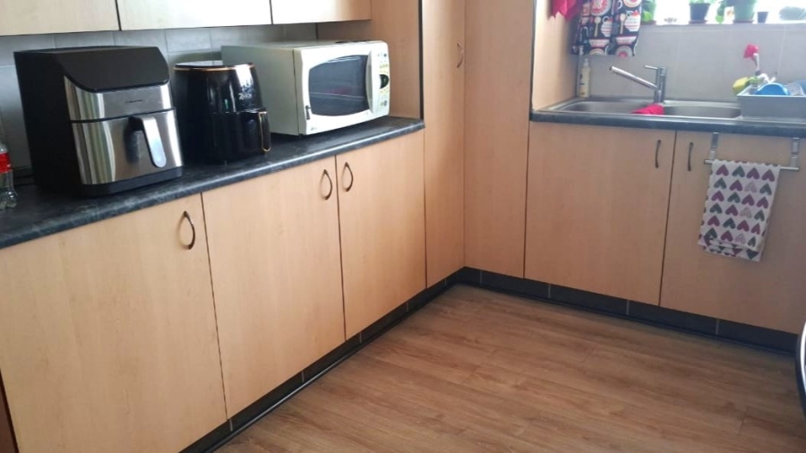 2 Bedroom Property for Sale in Riversdale Gauteng