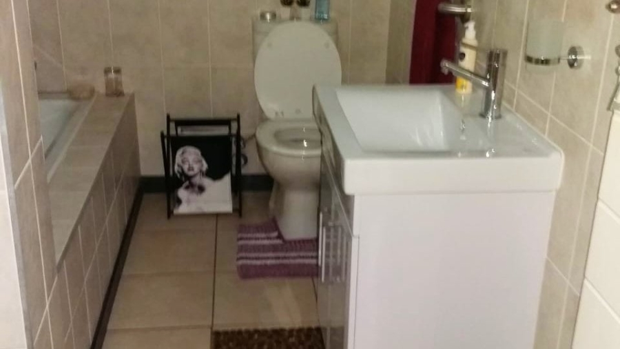 2 Bedroom Property for Sale in Riversdale Gauteng
