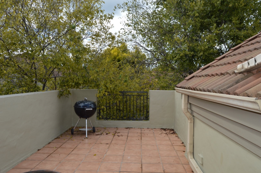 2 Bedroom Property for Sale in Douglasdale Gauteng