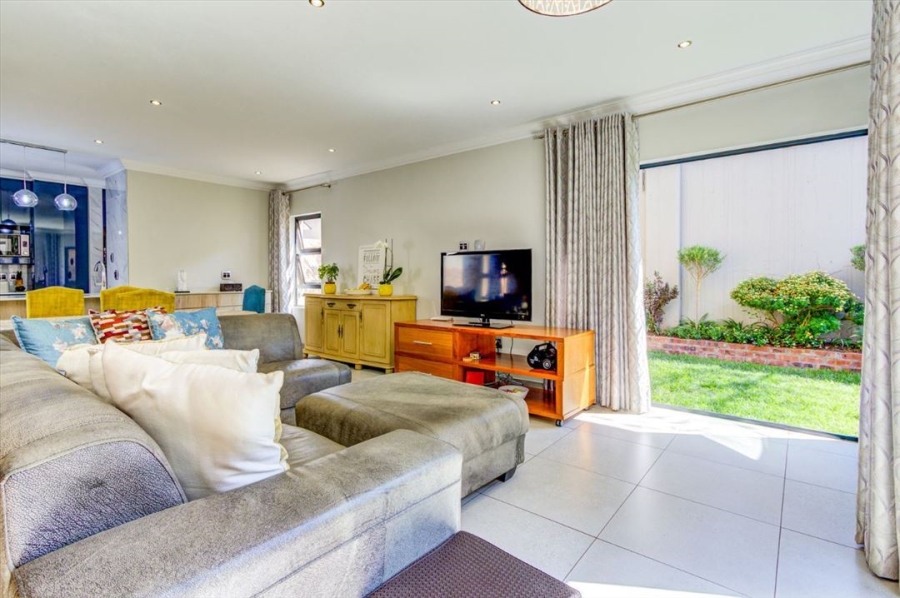 4 Bedroom Property for Sale in Rynfield Gauteng