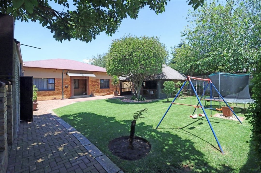 3 Bedroom Property for Sale in Northmead Gauteng