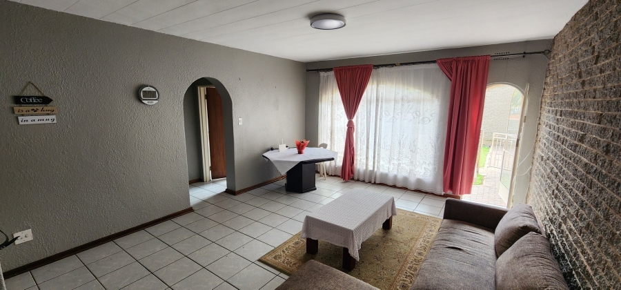 4 Bedroom Property for Sale in Florida Gauteng