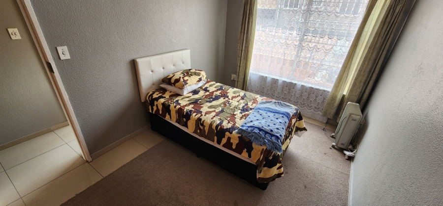 4 Bedroom Property for Sale in Florida Gauteng