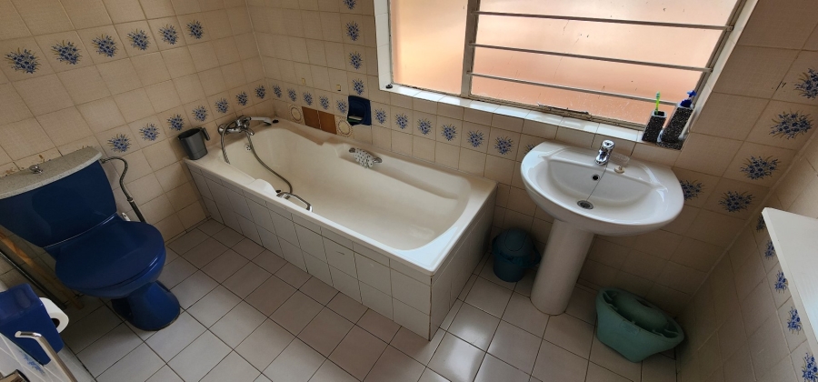 4 Bedroom Property for Sale in Florida Gauteng