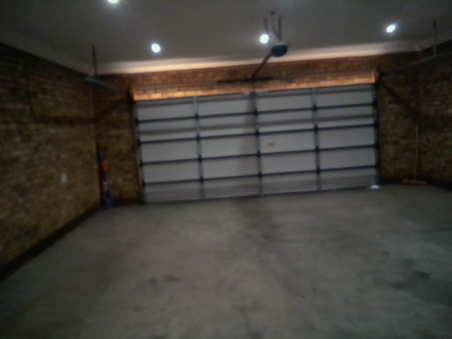3 Bedroom Property for Sale in Helderwyk Gauteng