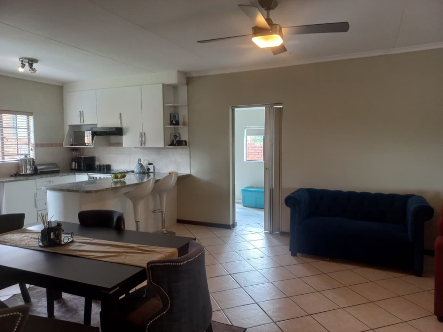 4 Bedroom Property for Sale in Mooikloof Ridge Gauteng