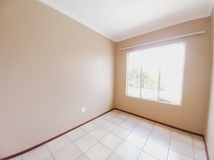 2 Bedroom Property for Sale in Eden Glen Gauteng
