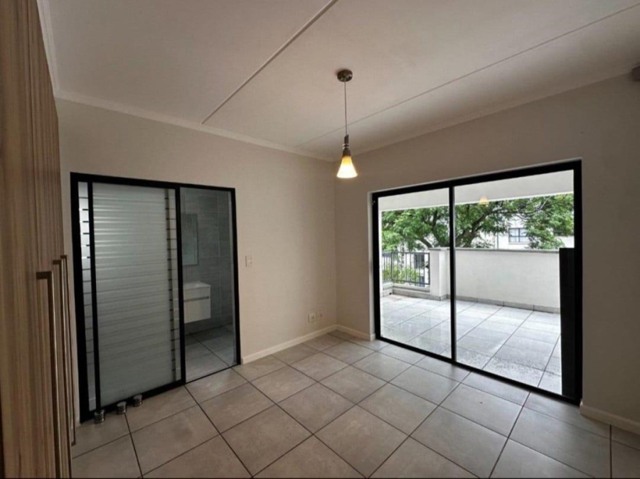 To Let 2 Bedroom Property for Rent in Crowthorne AH Gauteng