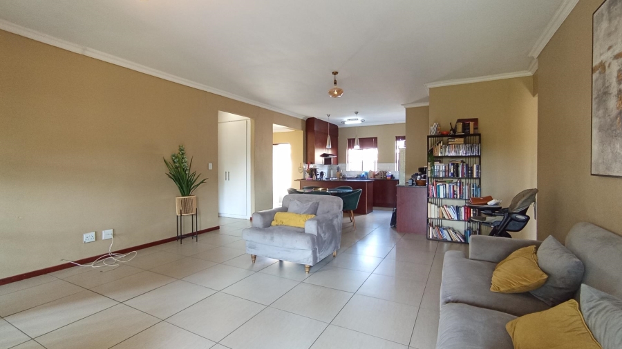 3 Bedroom Property for Sale in Equestria Gauteng
