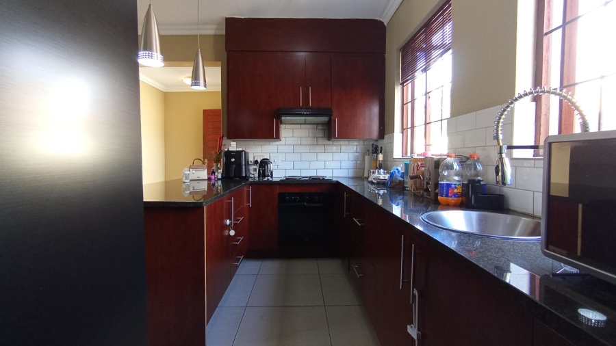 3 Bedroom Property for Sale in Equestria Gauteng