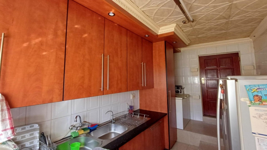 4 Bedroom Property for Sale in Oakdene Gauteng