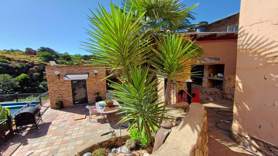 4 Bedroom Property for Sale in Oakdene Gauteng