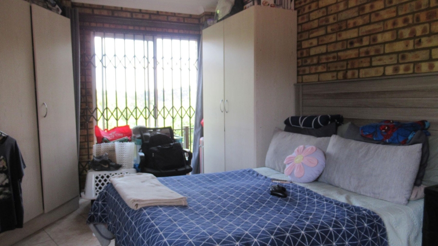 4 Bedroom Property for Sale in Oakdene Gauteng
