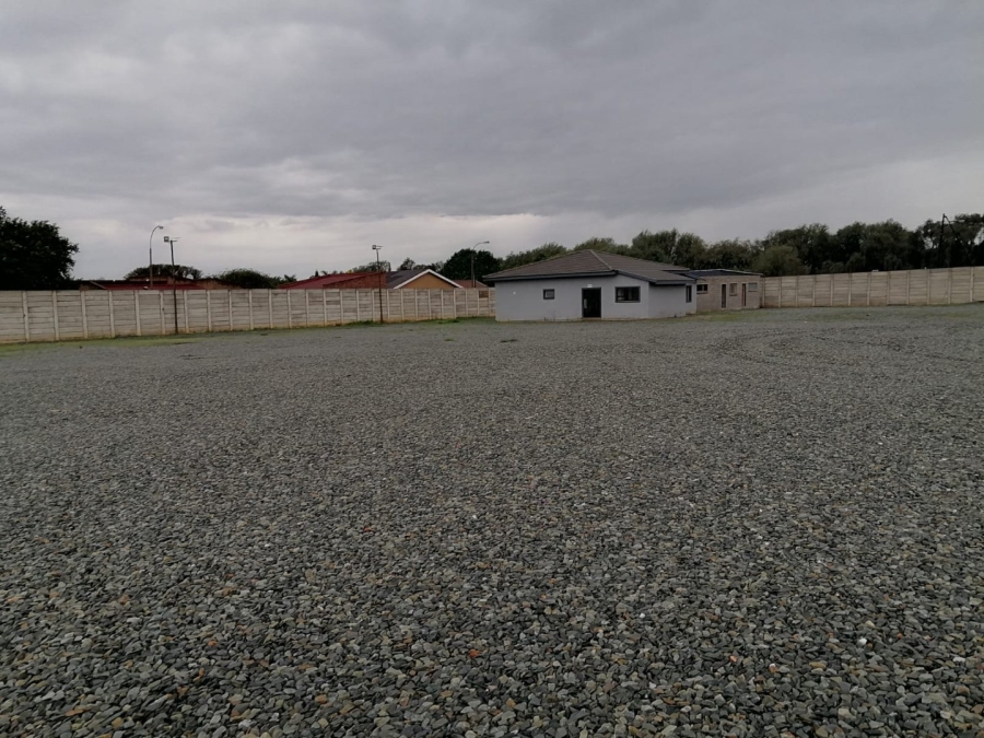 To Let Commercial Property for Rent in Pomona Gauteng