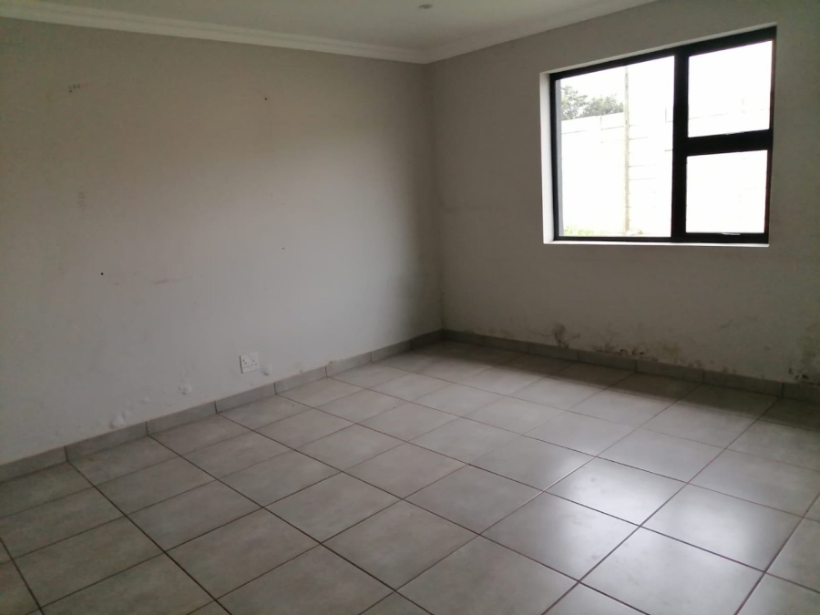 To Let Commercial Property for Rent in Pomona Gauteng